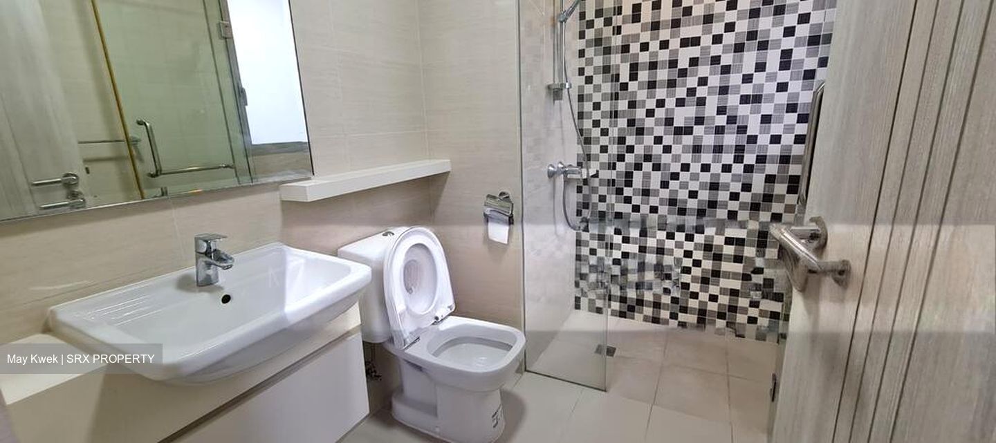 Sea Esta (D18), Condominium #502128911